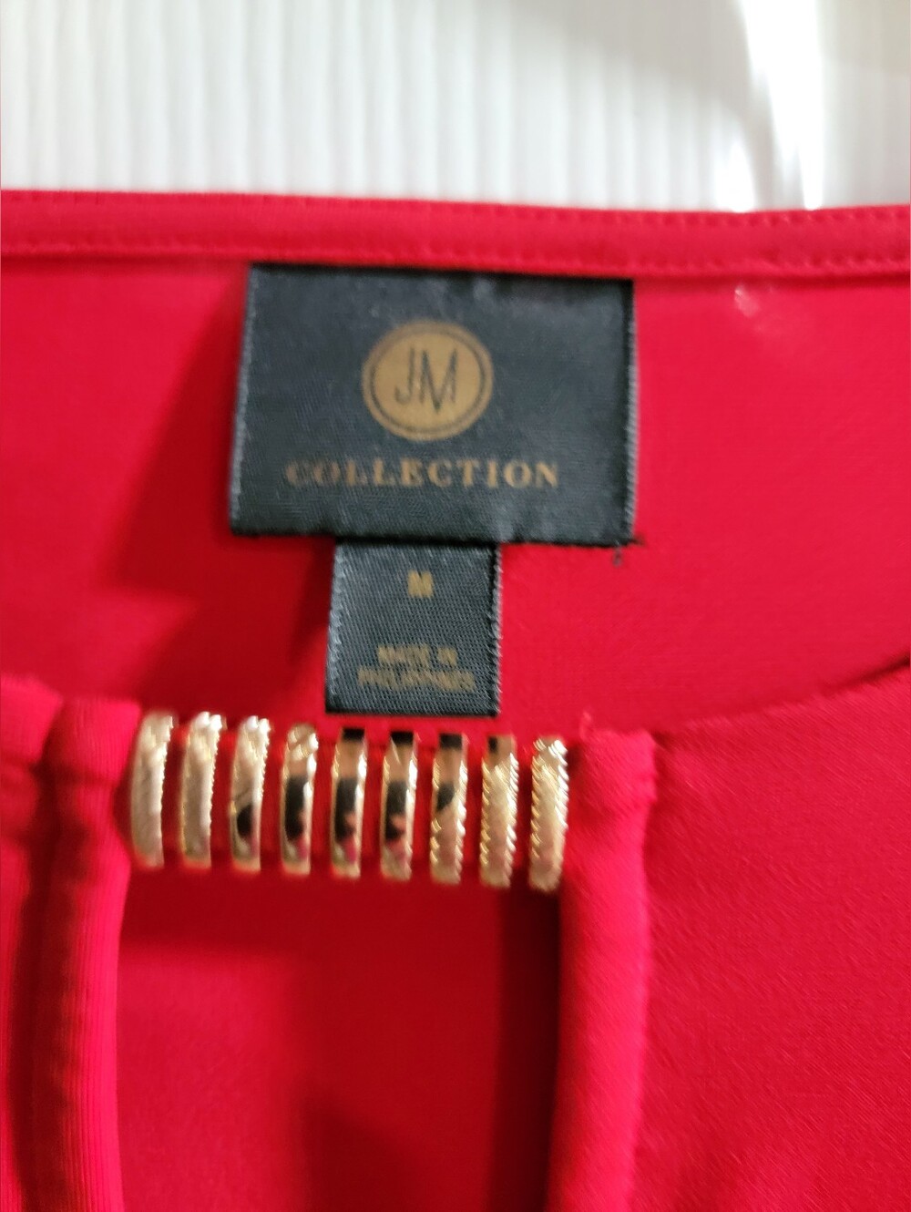 CLOSET CLEANOUT-Lot of 4 Women's Short Sleeve Tops- size Mediums- great shape - Picture 6 of 12